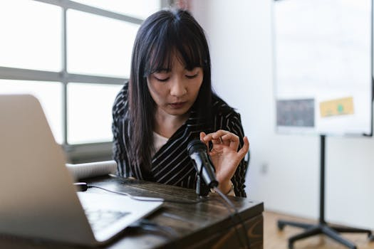 The Unexpected Careers That Focus on Public Speaking